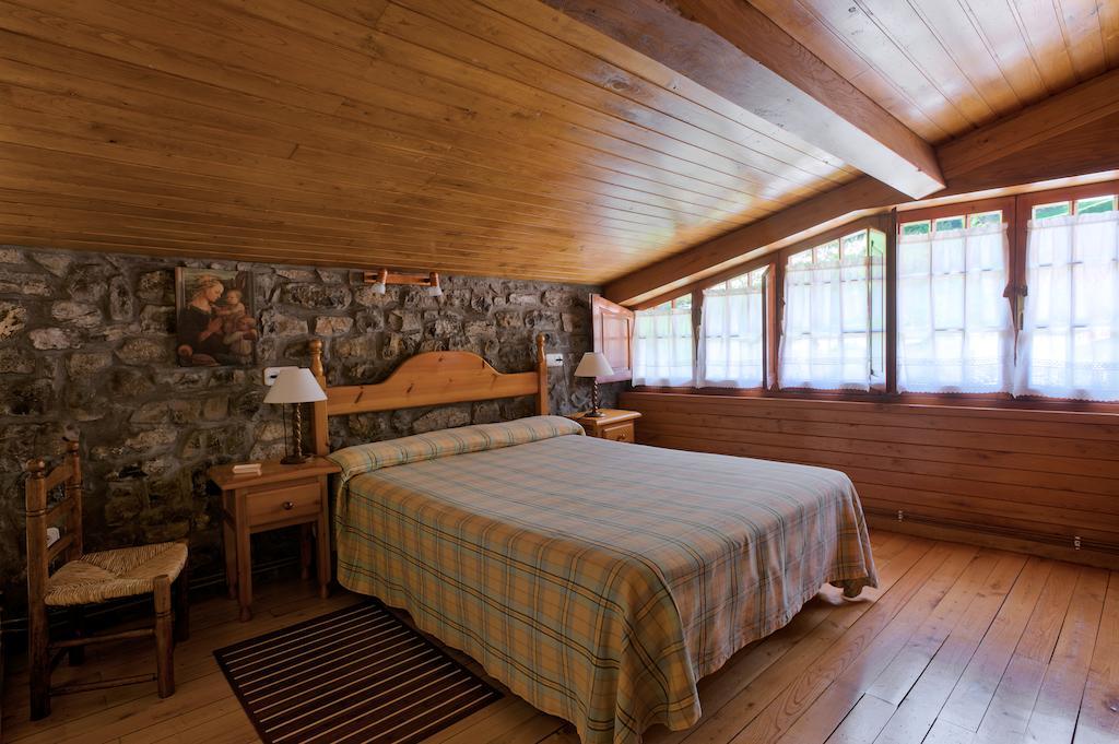 Casas Rurales El Llugarón Miravalles Habitación foto
